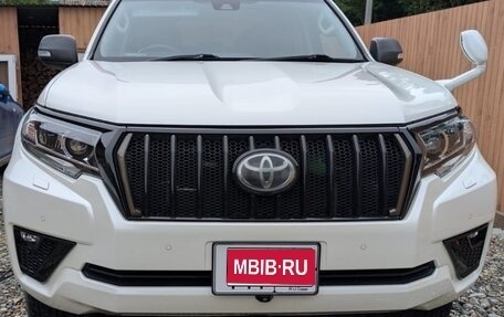 Toyota Land Cruiser Prado 150 рестайлинг 2, 2018 год, 4 400 000 рублей, 1 фотография