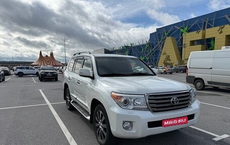 Toyota Land Cruiser 200, 2014 год, 3 700 000 рублей, 1 фотография