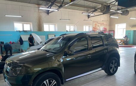 Renault Duster I рестайлинг, 2016 год, 1 030 000 рублей, 4 фотография