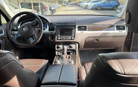 Volkswagen Touareg III, 2016 год, 3 550 000 рублей, 8 фотография