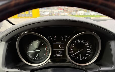 Toyota Land Cruiser 200, 2014 год, 3 700 000 рублей, 12 фотография