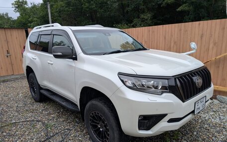 Toyota Land Cruiser Prado 150 рестайлинг 2, 2018 год, 4 400 000 рублей, 2 фотография