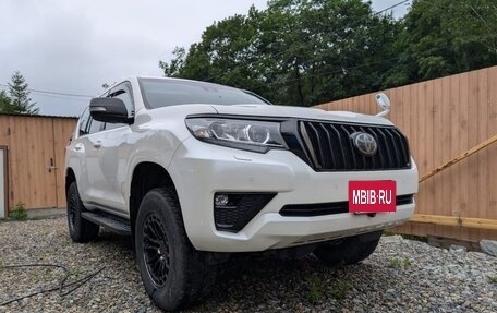 Toyota Land Cruiser Prado 150 рестайлинг 2, 2018 год, 4 400 000 рублей, 3 фотография