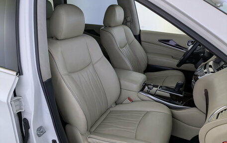 Infiniti QX60 I рестайлинг, 2016 год, 1 990 000 рублей, 24 фотография