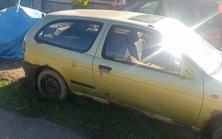 Nissan Almera, 1995 год, 45 000 рублей, 1 фотография