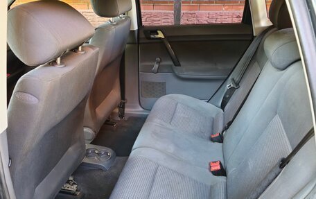 Volkswagen Polo IV рестайлинг, 2002 год, 285 000 рублей, 6 фотография