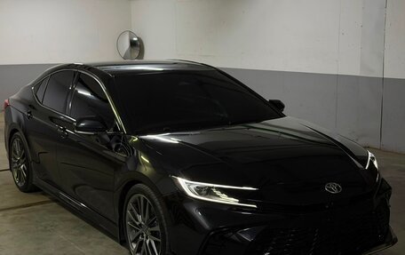 Toyota Camry, 2024 год, 3 700 000 рублей, 4 фотография