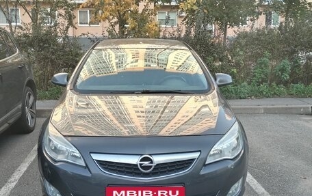 Opel Astra J, 2012 год, 510 000 рублей, 1 фотография