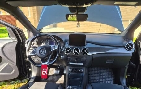 Mercedes-Benz B-Класс, 2018 год, 2 050 000 рублей, 18 фотография