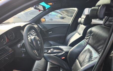 BMW 5 серия, 2004 год, 999 000 рублей, 12 фотография