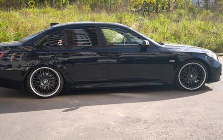 BMW 5 серия, 2004 год, 999 000 рублей, 7 фотография