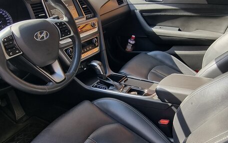 Hyundai Sonata VII, 2019 год, 2 250 000 рублей, 8 фотография