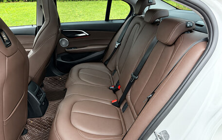 BMW 1 серия, 2022 год, 1 765 000 рублей, 16 фотография