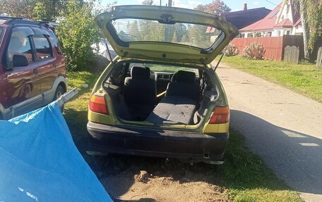Nissan Almera, 1995 год, 45 000 рублей, 2 фотография