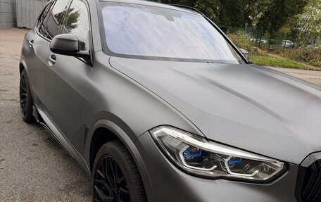 BMW X5, 2019 год, 6 200 000 рублей, 2 фотография