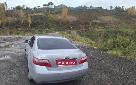 Toyota Camry, 2010 год, 1 225 000 рублей, 5 фотография