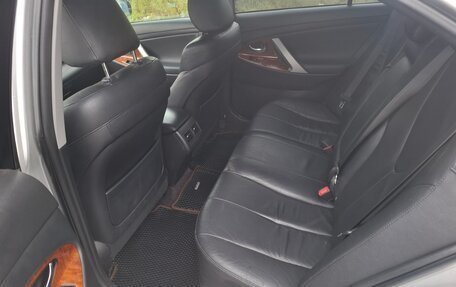 Toyota Camry, 2010 год, 1 225 000 рублей, 8 фотография