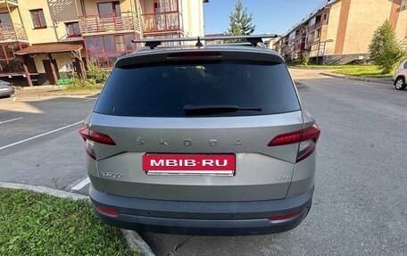 Skoda Karoq I, 2020 год, 2 400 000 рублей, 3 фотография