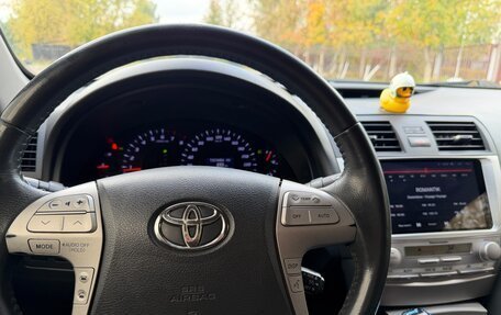 Toyota Camry, 2011 год, 1 100 000 рублей, 10 фотография
