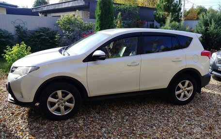Toyota RAV4, 2014 год, 1 650 000 рублей, 2 фотография