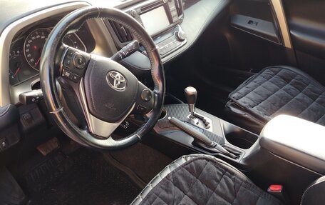 Toyota RAV4, 2014 год, 1 650 000 рублей, 8 фотография