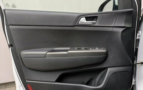 KIA Sportage IV рестайлинг, 2021 год, 2 570 000 рублей, 13 фотография