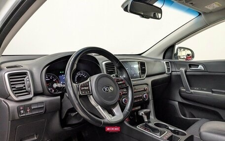 KIA Sportage IV рестайлинг, 2021 год, 2 570 000 рублей, 2 фотография