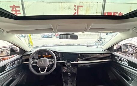 Volkswagen Passat B8 рестайлинг, 2023 год, 1 645 000 рублей, 10 фотография