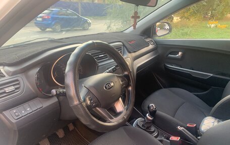 KIA Rio III рестайлинг, 2014 год, 860 000 рублей, 8 фотография