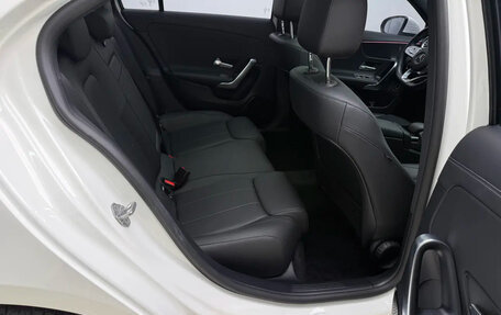 Mercedes-Benz A-Класс, 2022 год, 1 790 500 рублей, 12 фотография