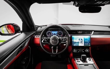 Jaguar F-Pace, 2021 год, 8 290 000 рублей, 14 фотография