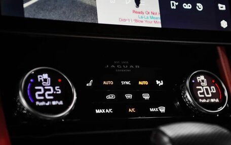 Jaguar F-Pace, 2021 год, 8 290 000 рублей, 22 фотография