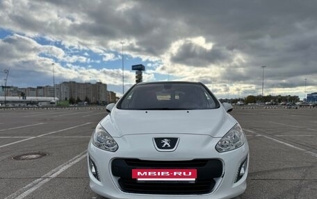 Peugeot 308 II, 2012 год, 620 000 рублей, 2 фотография
