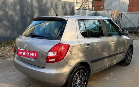 Skoda Fabia II, 2011 год, 600 000 рублей, 7 фотография