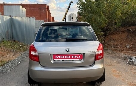 Skoda Fabia II, 2011 год, 600 000 рублей, 6 фотография