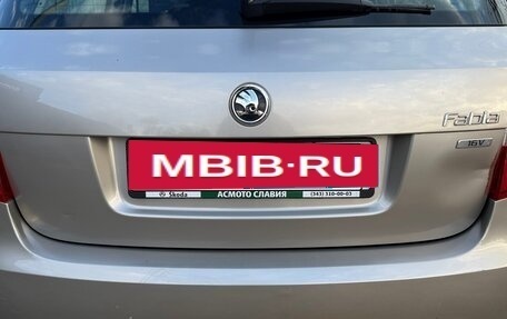 Skoda Fabia II, 2011 год, 600 000 рублей, 22 фотография