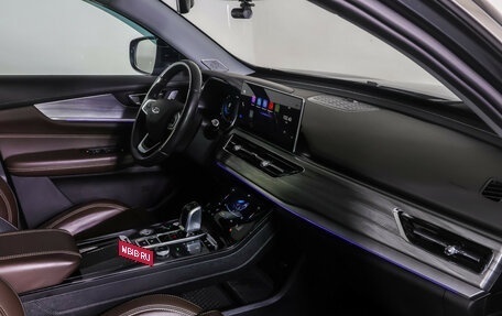 Chery Tiggo 8 Pro, 2022 год, 2 090 000 рублей, 10 фотография