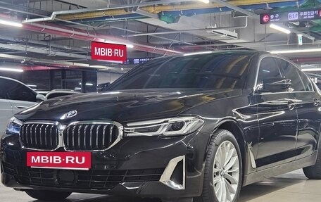 BMW 5 серия, 2022 год, 5 250 089 рублей, 2 фотография