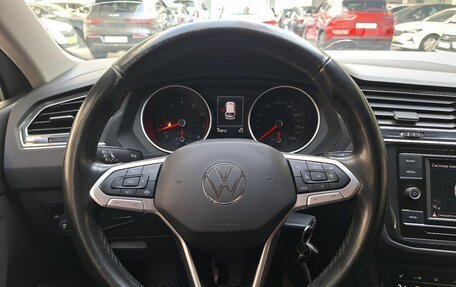 Volkswagen Tiguan II, 2021 год, 1 790 000 рублей, 11 фотография