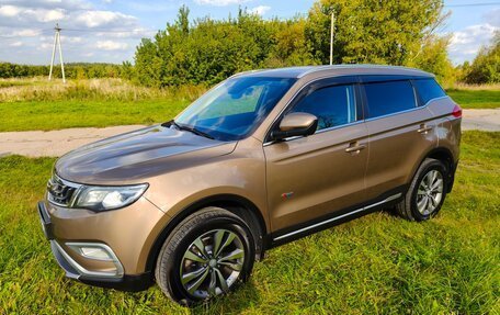 Geely Atlas I, 2020 год, 1 630 000 рублей, 4 фотография