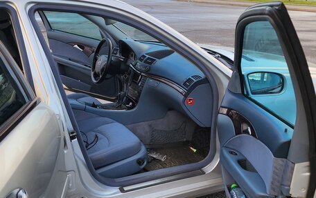 Mercedes-Benz E-Класс, 2002 год, 690 000 рублей, 12 фотография