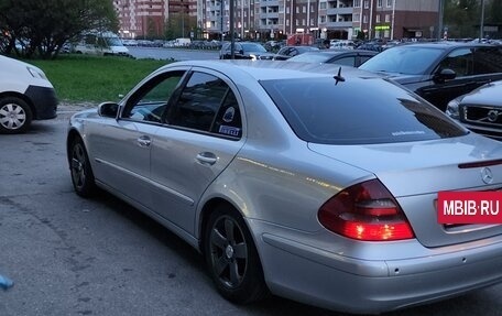 Mercedes-Benz E-Класс, 2002 год, 690 000 рублей, 10 фотография