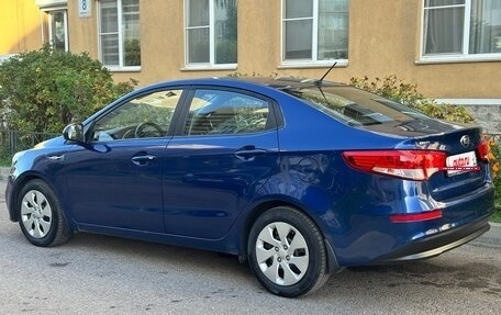 KIA Rio III рестайлинг, 2015 год, 880 000 рублей, 6 фотография