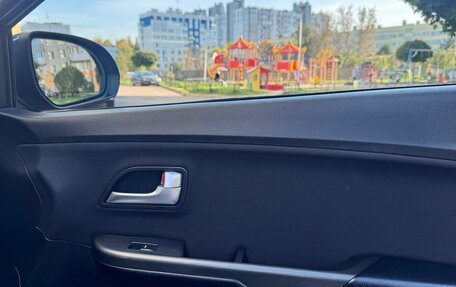 KIA Rio III рестайлинг, 2015 год, 880 000 рублей, 30 фотография