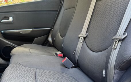 KIA Rio III рестайлинг, 2015 год, 880 000 рублей, 28 фотография