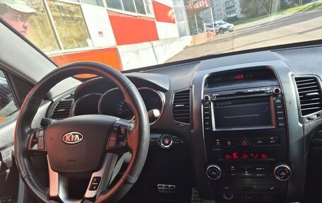 KIA Sorento II рестайлинг, 2010 год, 1 200 000 рублей, 12 фотография