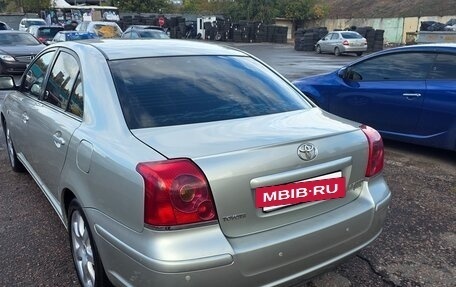 Toyota Avensis III рестайлинг, 2004 год, 750 000 рублей, 5 фотография