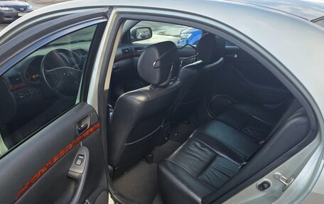Toyota Avensis III рестайлинг, 2004 год, 750 000 рублей, 11 фотография