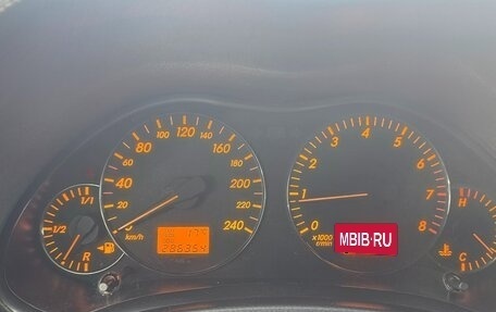 Toyota Avensis III рестайлинг, 2004 год, 750 000 рублей, 19 фотография