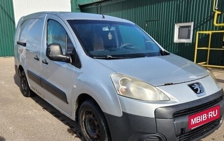 Peugeot Partner II рестайлинг 2, 2009 год, 390 000 рублей, 5 фотография